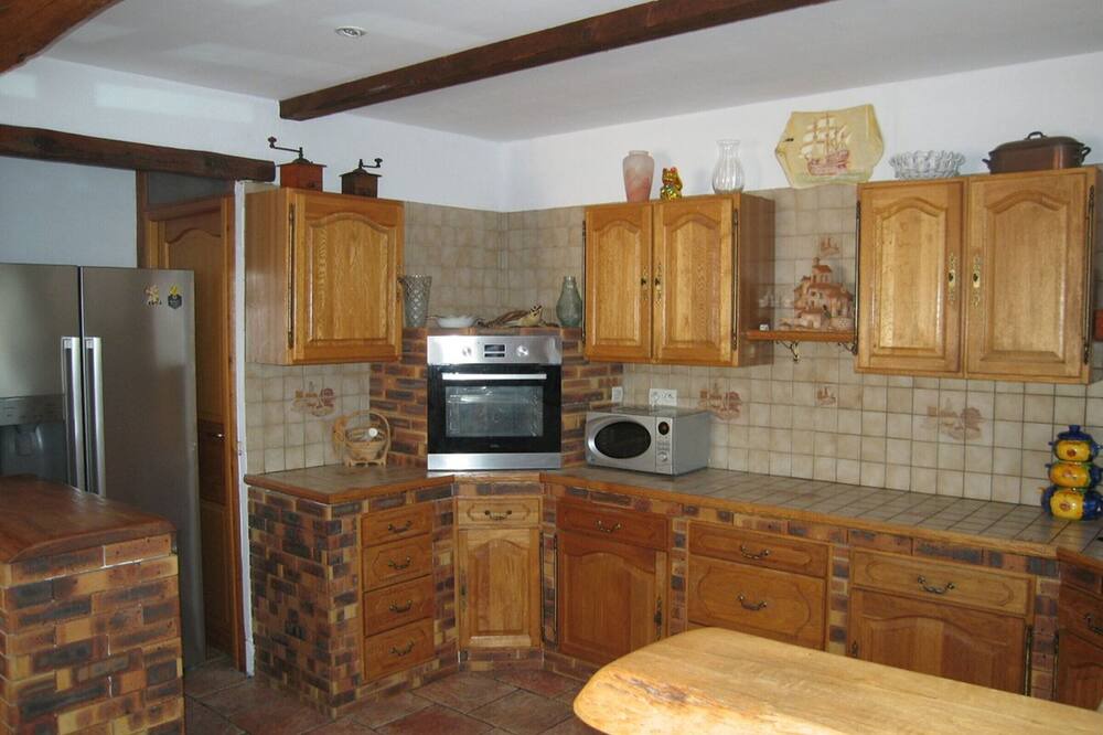 Photo of Kitchen in Latour-Bas-Elne