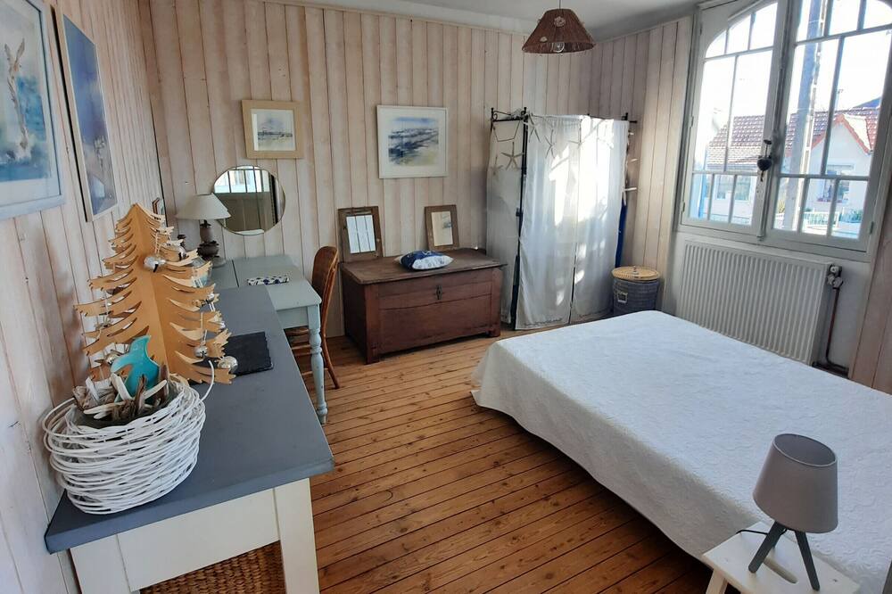 Photo of Bedroom in Saint-Brevin-les-Pins