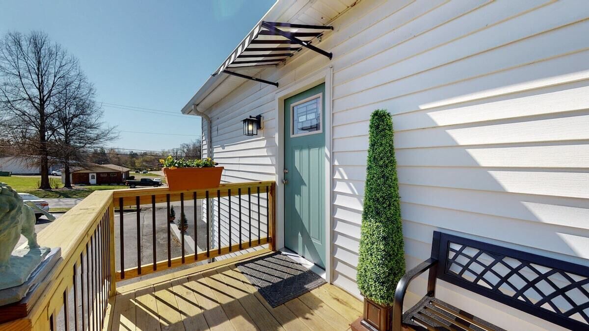 Photo of Outdoor in Shepherdsville