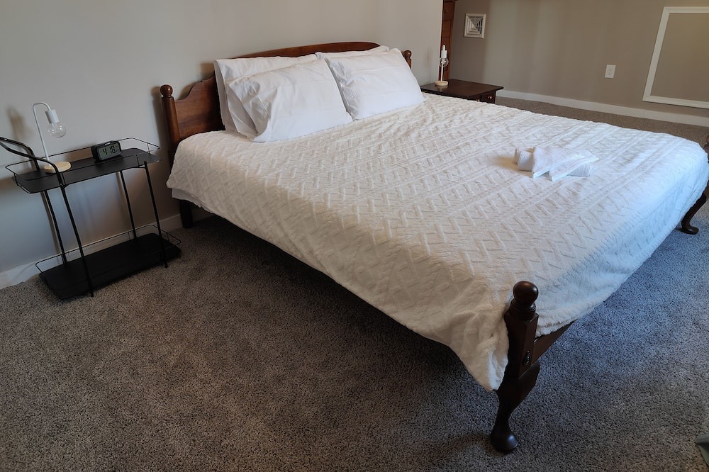 Photo of Bedroom in Rowland