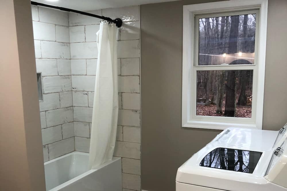 Photo of Others in Rowland