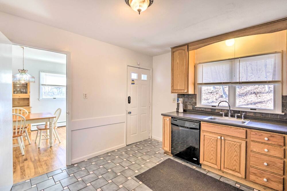 Photo of Others in Hamden