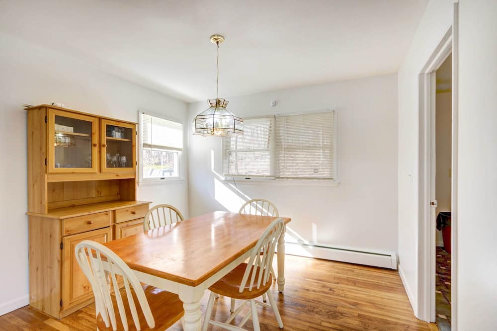 Photo of Others in Hamden