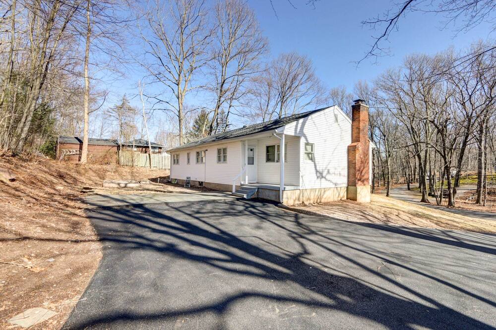 Photo of Others in Hamden