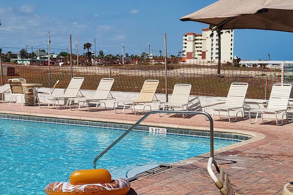 Photo of Outdoor in Bostwick Park