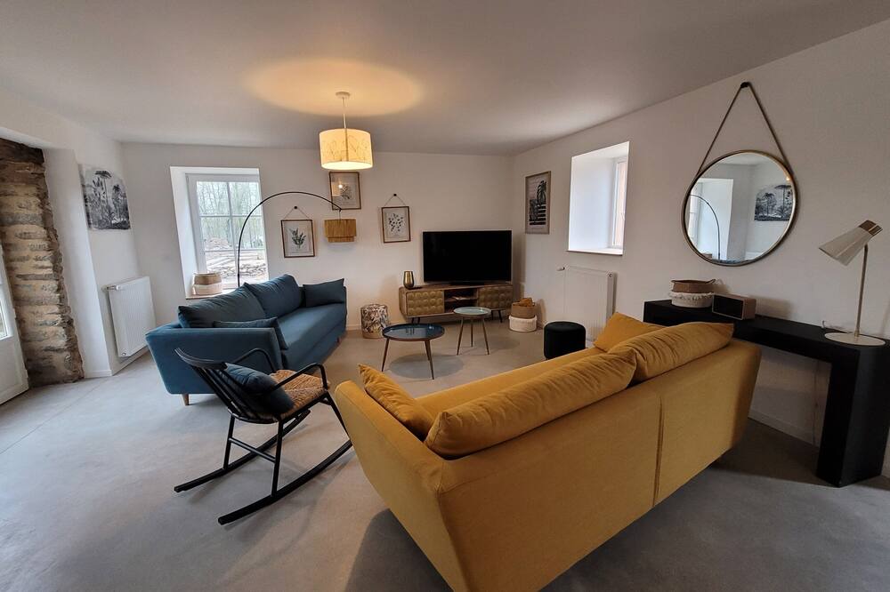 Photo of Livingroom in Saint-Helen