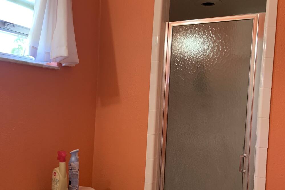 Photo of Bathroom in Bay Esplanade