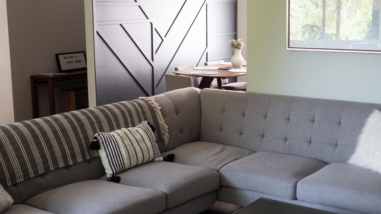 Photo of Livingroom in Seattle Metro Area