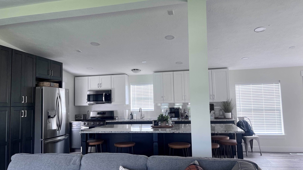 Photo of Livingroom in Fairview