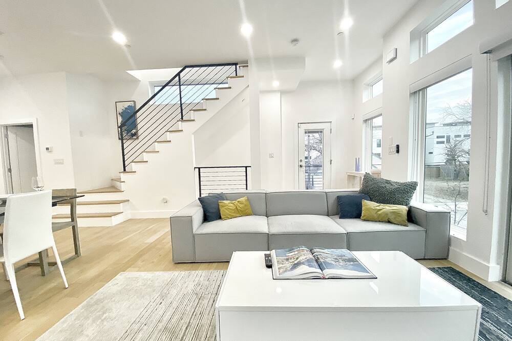 Photo of Livingroom in Cityplace