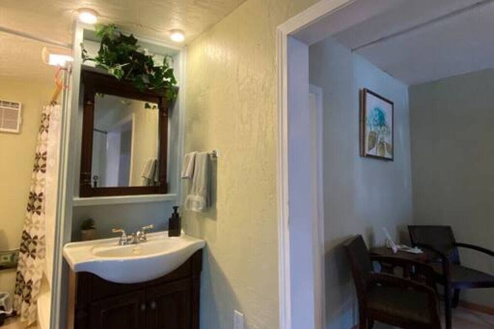 Photo of Others in Eugene