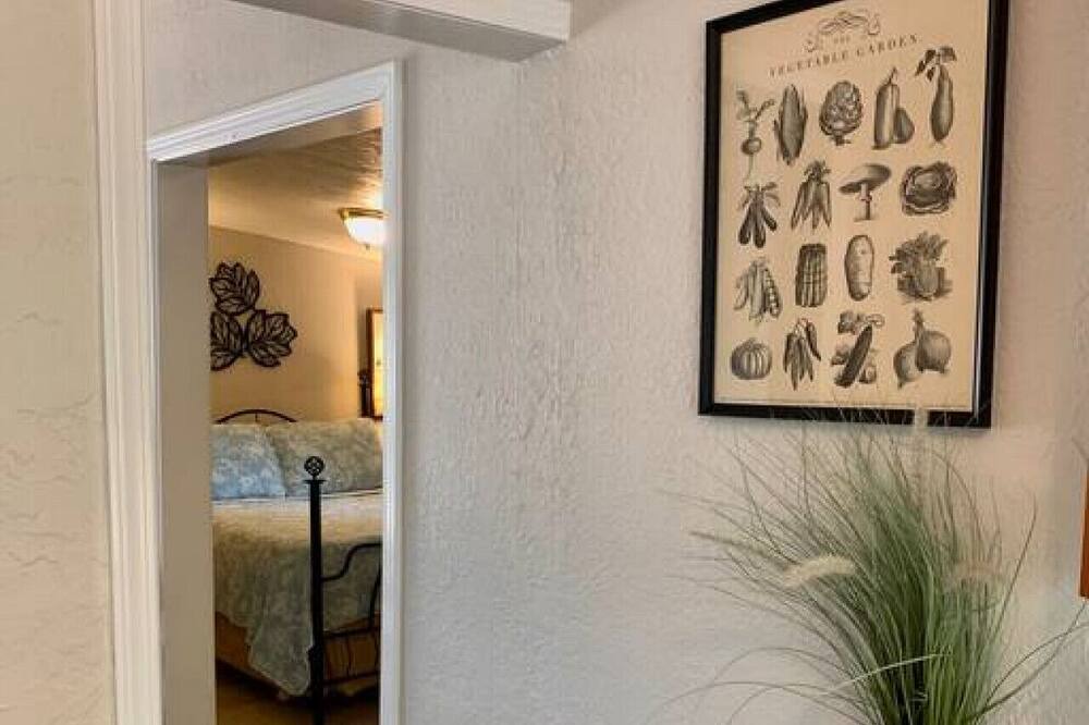 Photo of Others in Eugene