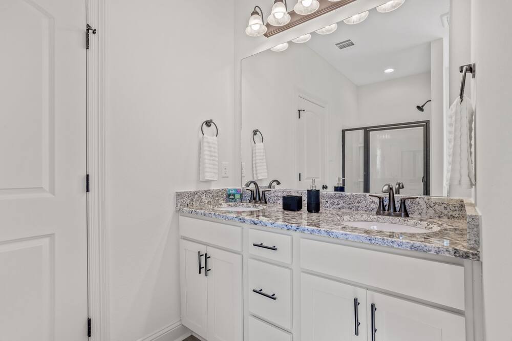 Photo of Bathroom in Lake Charles