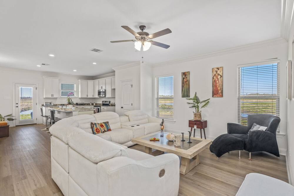 Photo of Livingroom in Lake Charles