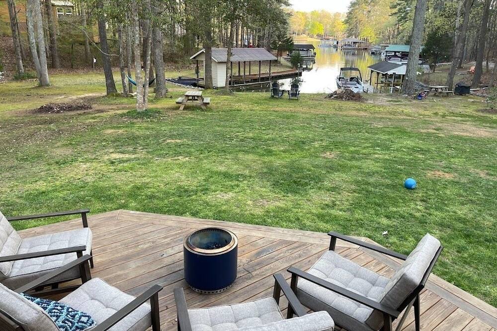 Photo of Outdoor in North Shore Acres