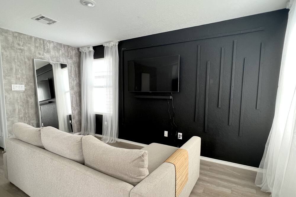 Photo of Livingroom in Bexar County