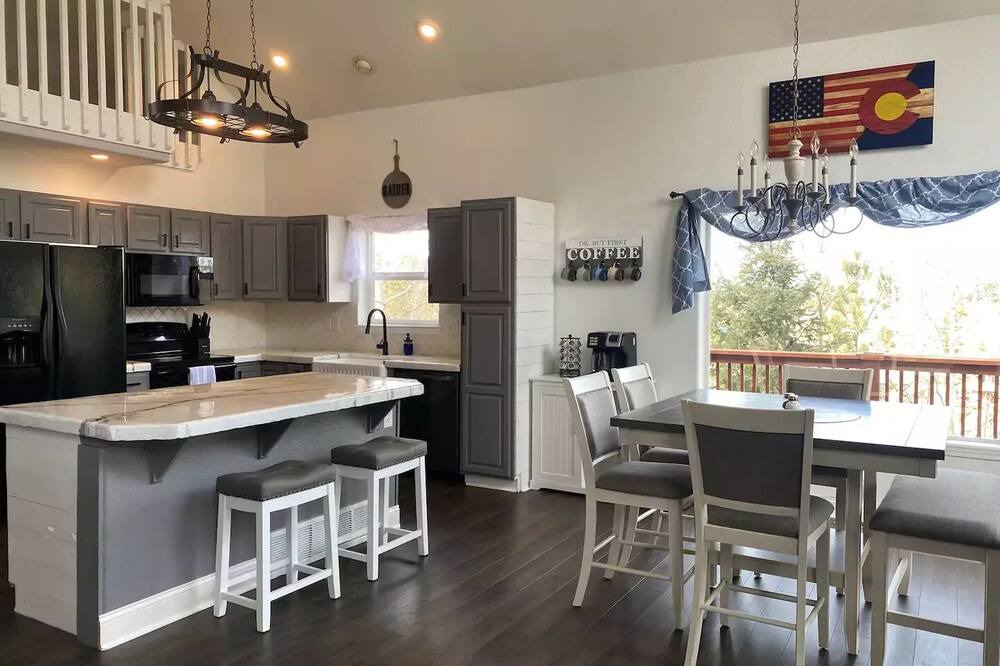 Photo of Kitchen in Woodland Park