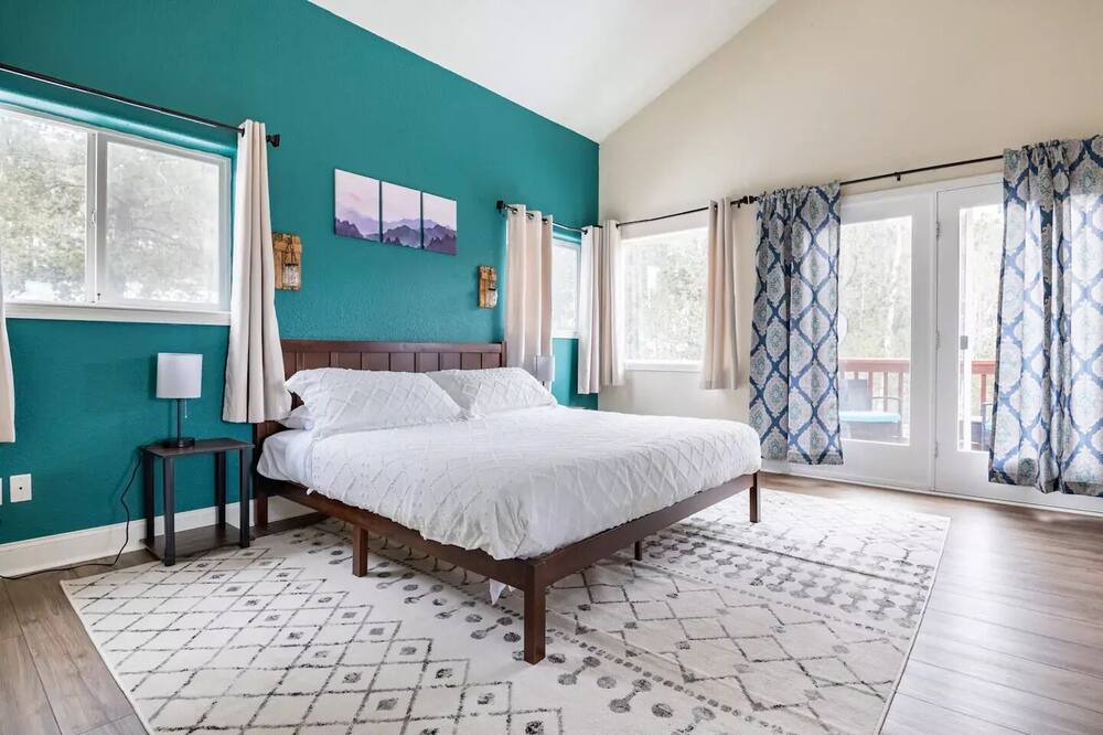 Photo of Bedroom in Woodland Park