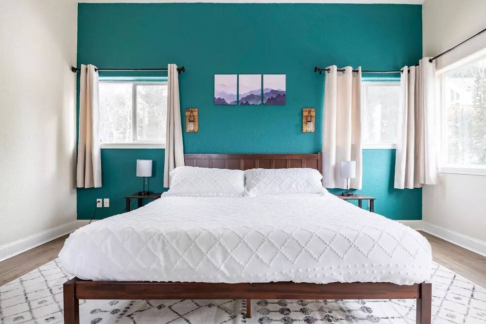 Photo of Bedroom in Woodland Park
