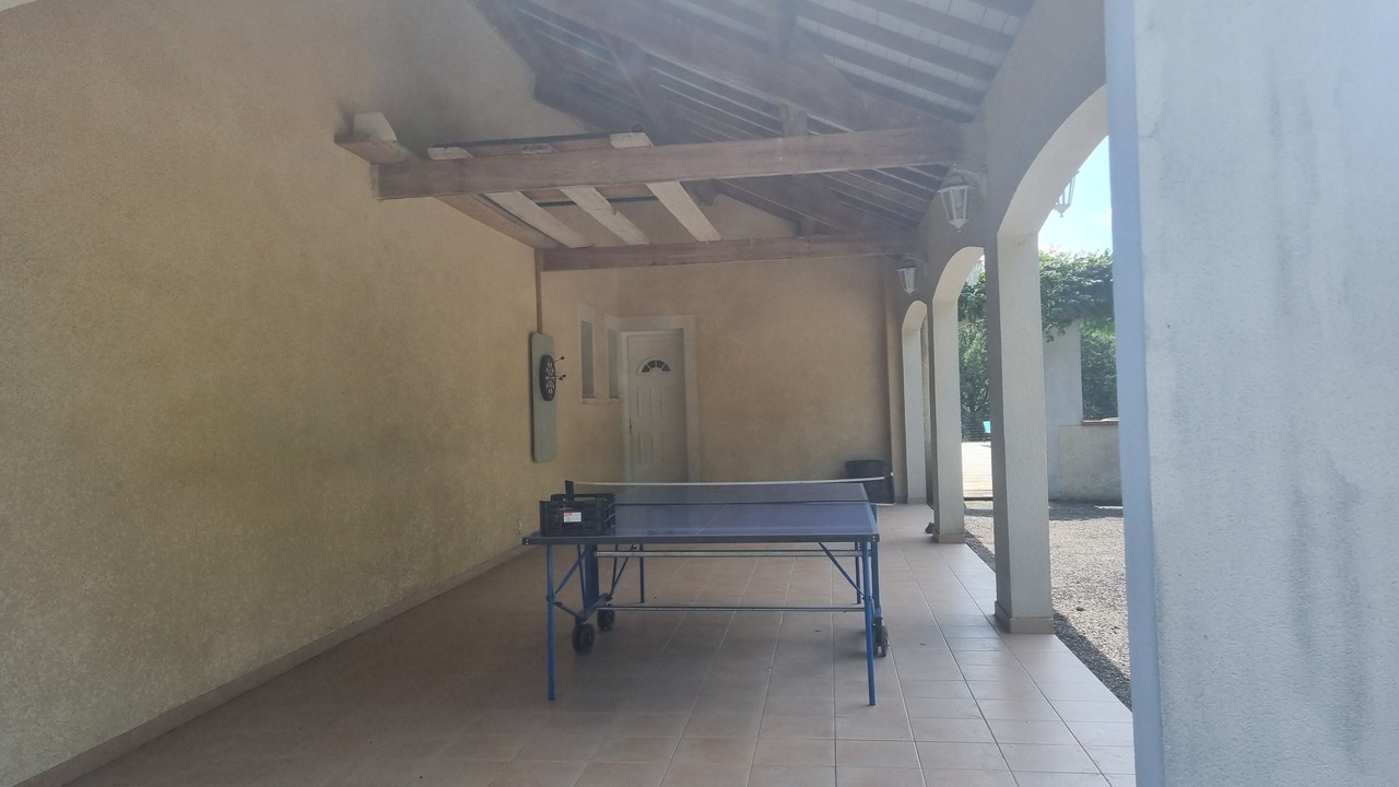 Photo of Outdoor in Moirax