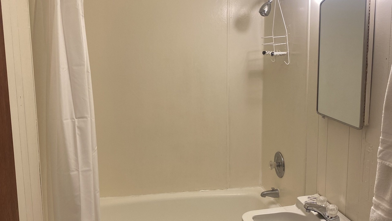 Photo of Bathroom in Sprague