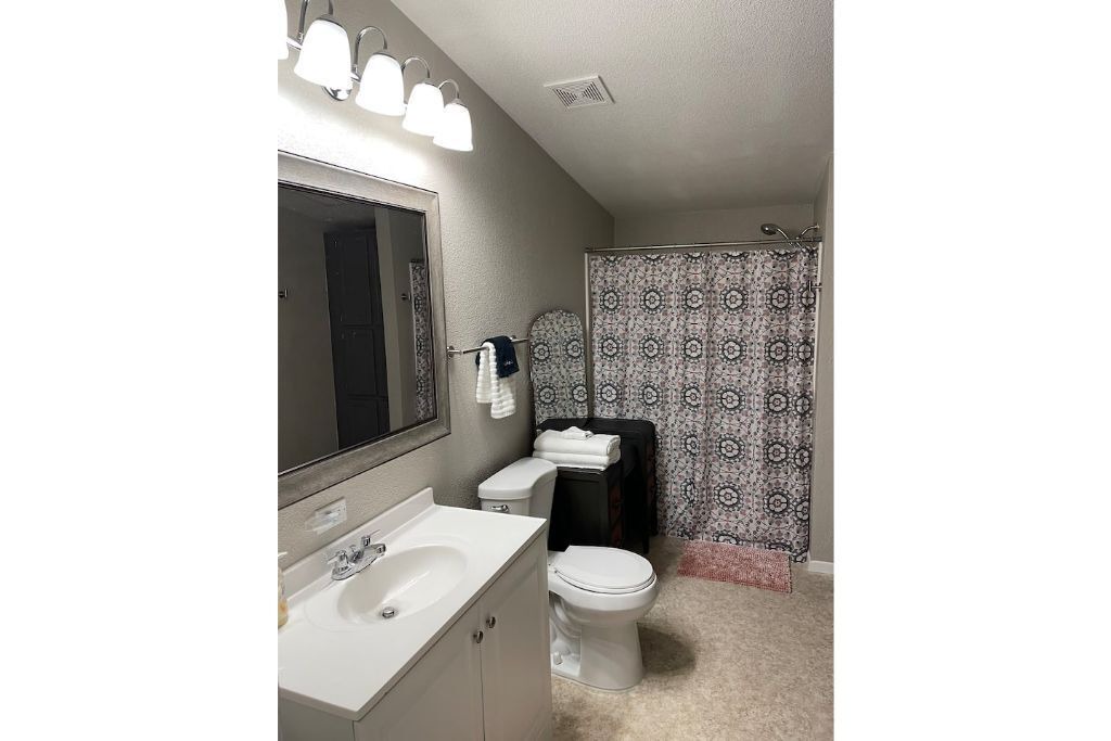 Photo of Others in Desert Aire