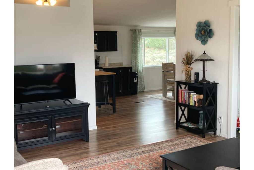 Photo of Others in Desert Aire