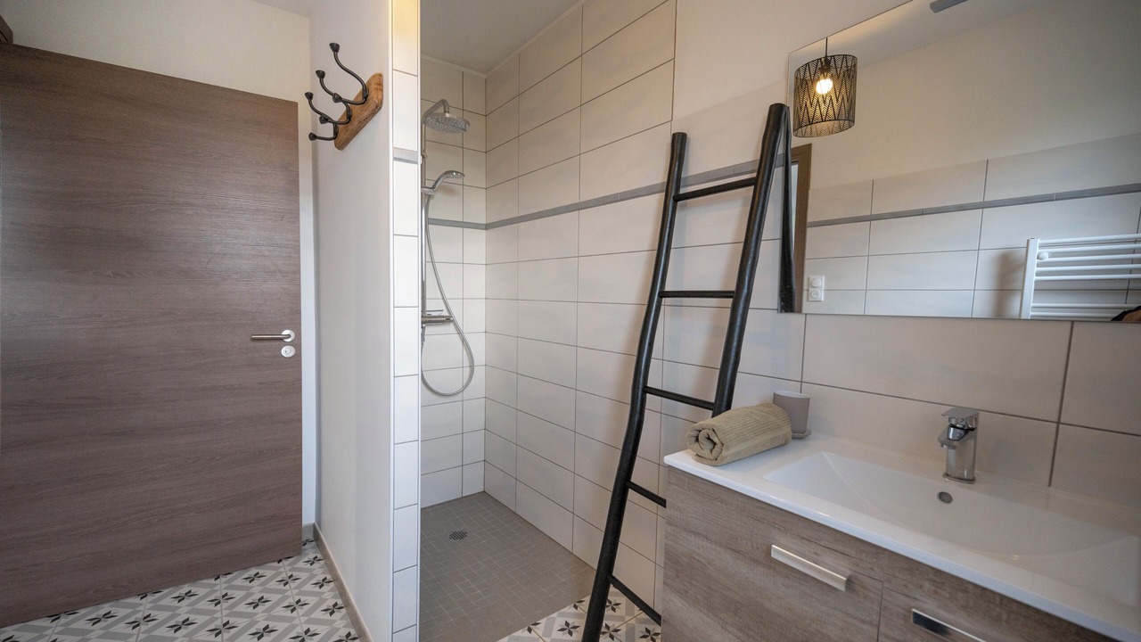 Photo of Bathroom in Bouillancourt-en-Sery