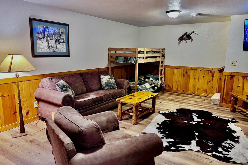 Photo of Livingroom in Harpers Ferry