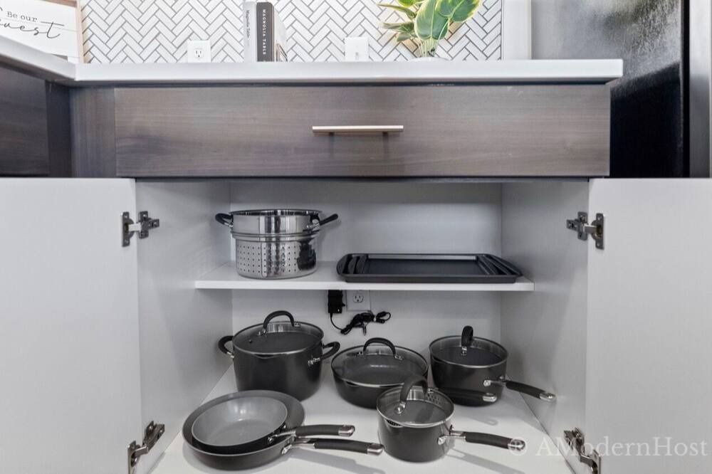 Photo of Kitchen in Monroe Ward
