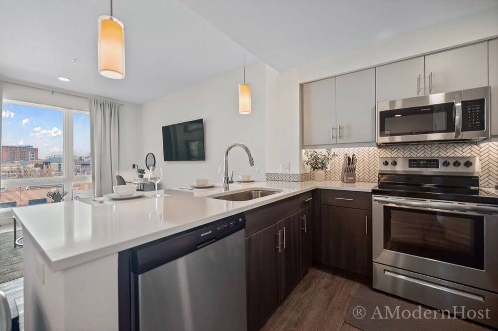Photo of Kitchen in Monroe Ward