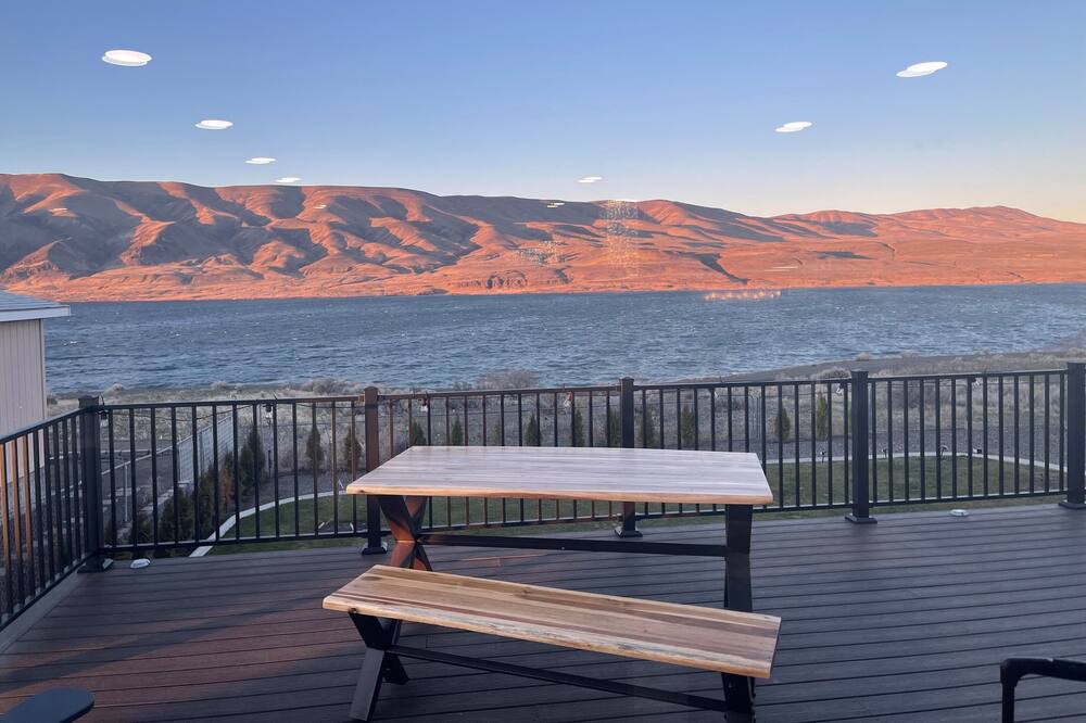 Photo of Outdoor in Desert Aire