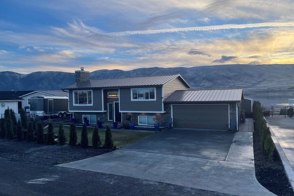 Photo of Outdoor in Desert Aire