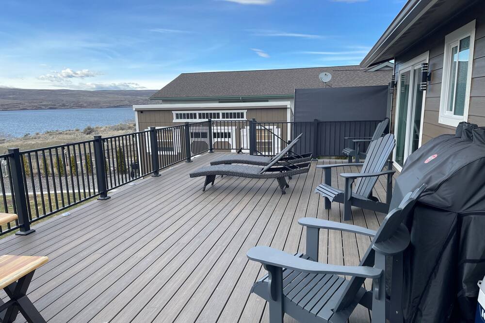 Photo of Outdoor in Desert Aire