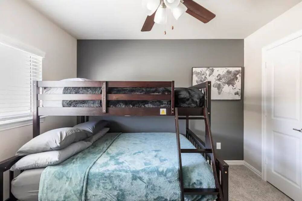 Photo of Bedroom in Mesquite