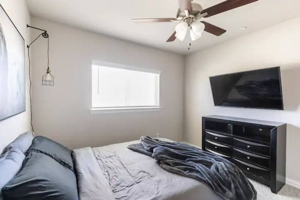 Photo of Bedroom in Mesquite