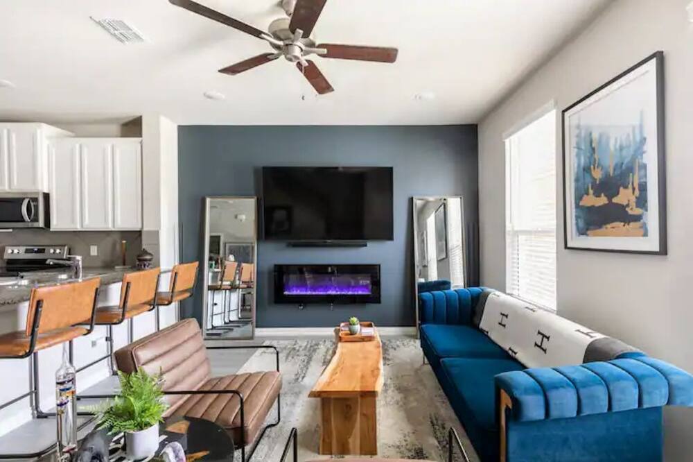 Photo of Livingroom in Mesquite