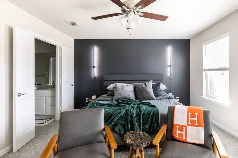 Photo of Bedroom in Mesquite