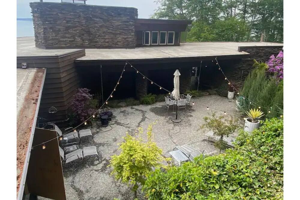 Photo of Outdoor in Burley
