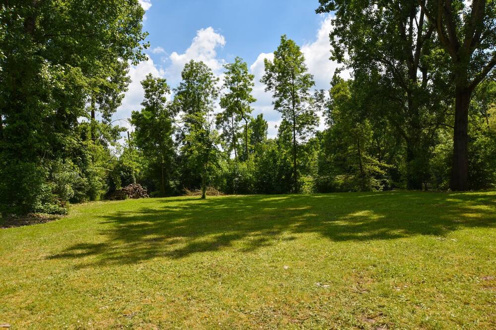 Photo of Outdoor in Aubeterre-sur-Dronne