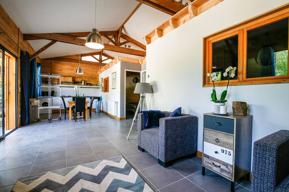 Photo of Livingroom in Aubeterre-sur-Dronne