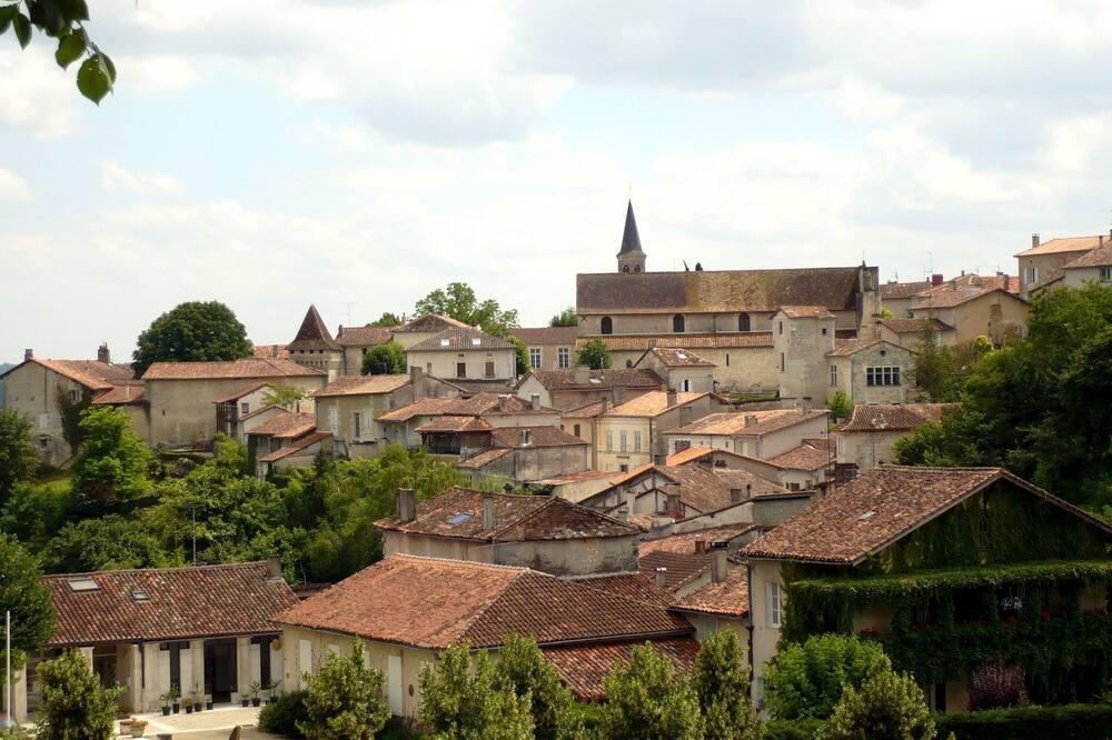 Photo of Others in Aubeterre-sur-Dronne