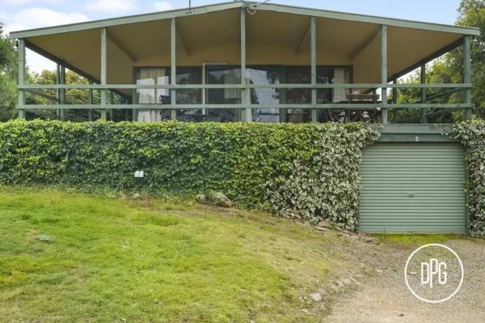 Photo of Outdoor in Goughs Bay