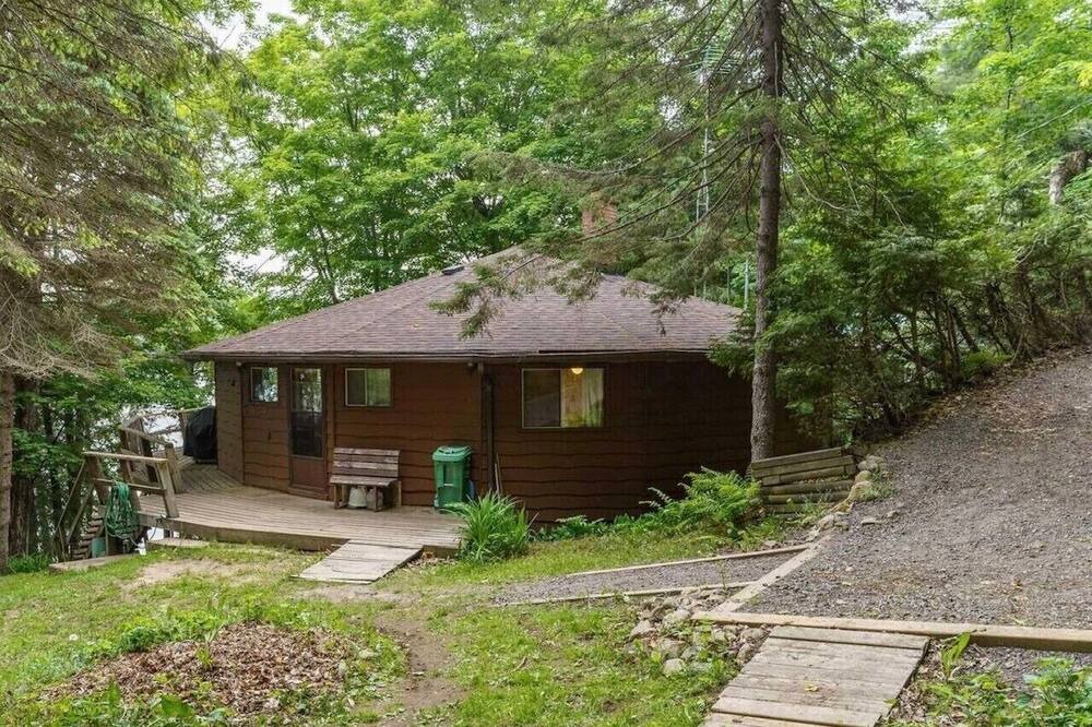 Photo of Outdoor in Utterson
