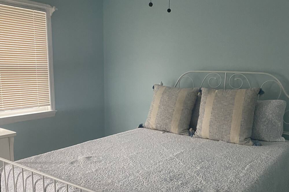 Photo of Bedroom in Wilmington