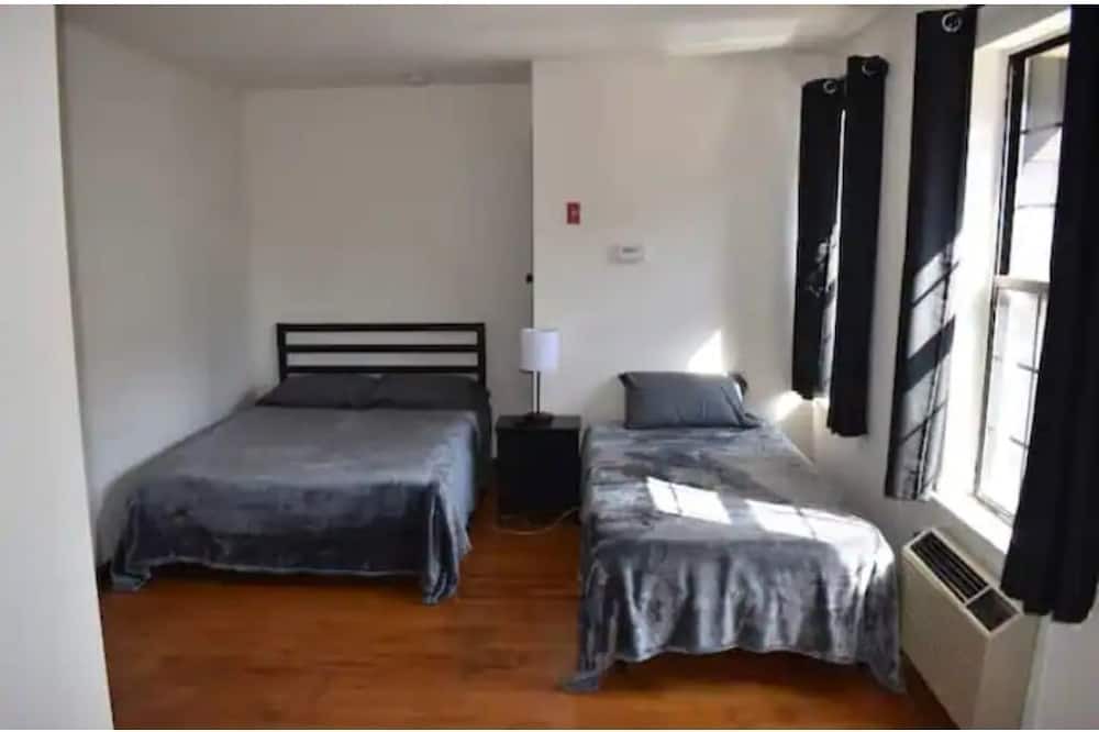 Photo of Bedroom in Hasbrouck Heights