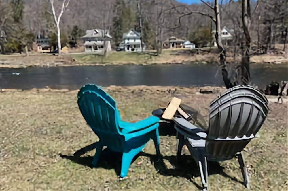 Photo of Outdoor in Roscoe
