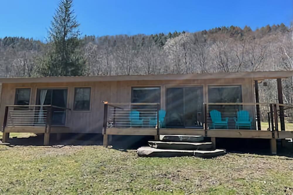 Photo of Outdoor in Roscoe