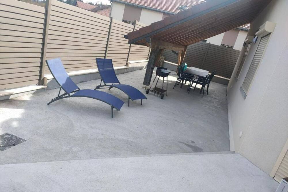 Photo of Patio Balcony in Labergement-Sainte-Marie