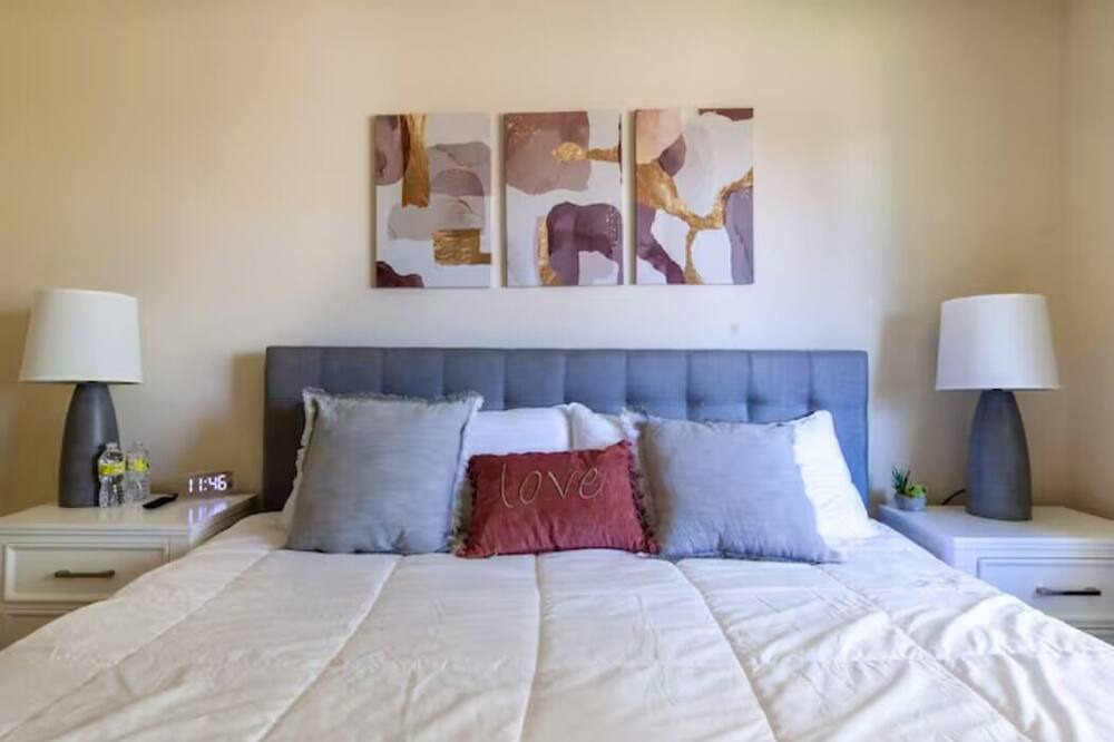 Photo of Bedroom in Odenton